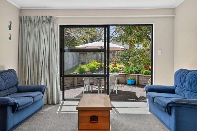 20 Albatross Road Red Beach_13