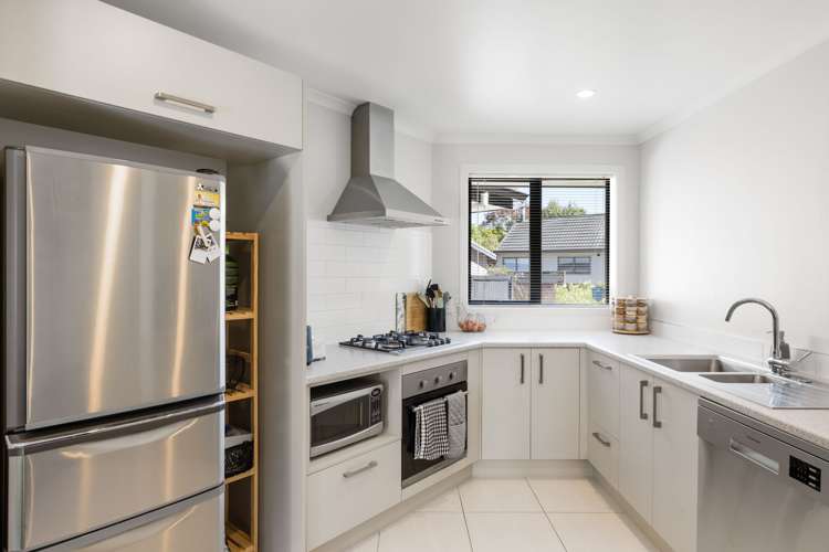 2/9 Matipo Crescent Pukete_3