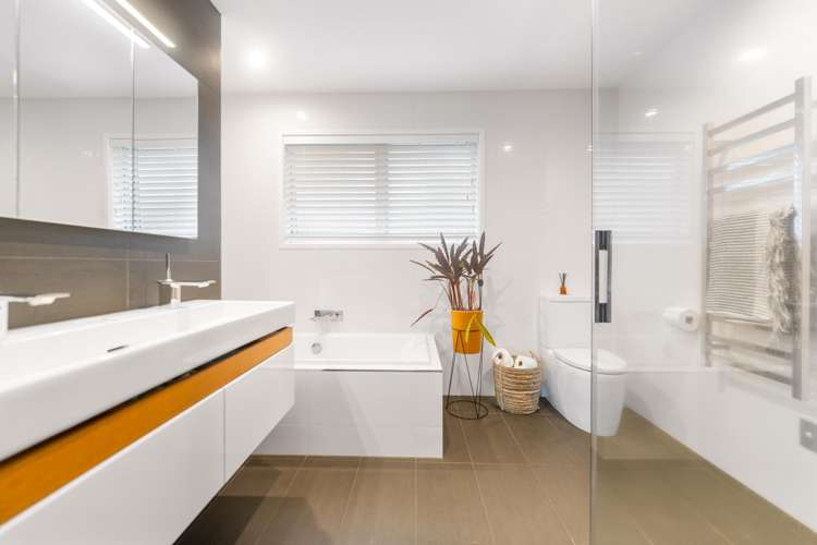 40 Peter Terrace Castor Bay_17
