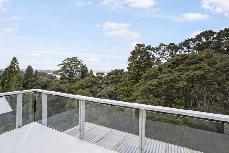 40a Staincross Street Green Bay_7