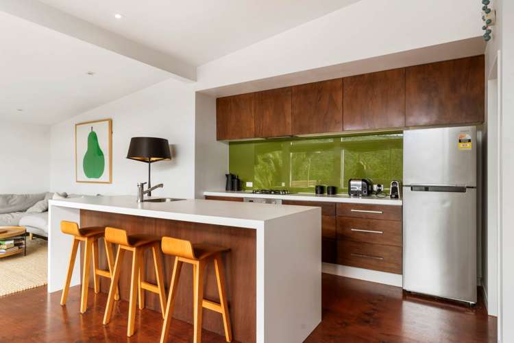 31 Lone Kauri Road Karekare_10