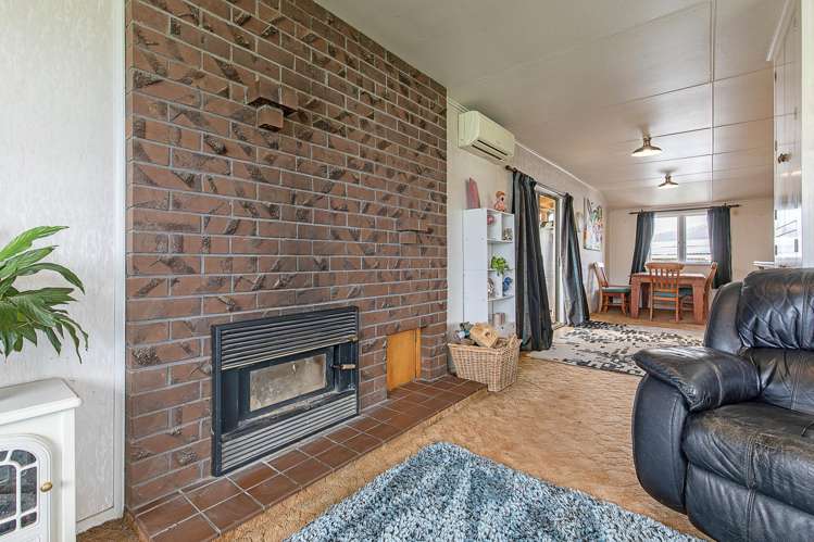 1 Jull Crescent Waipukurau and Surrounds_3