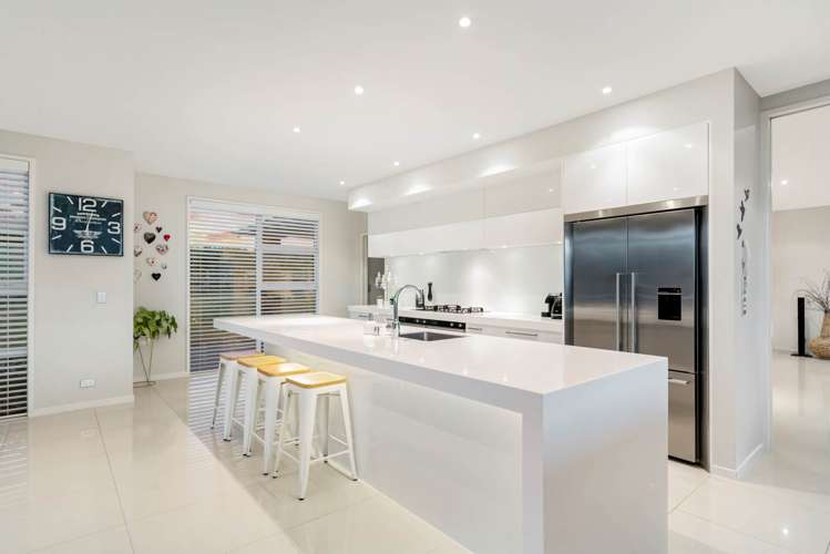 928 Redoubt Road Flat Bush_24