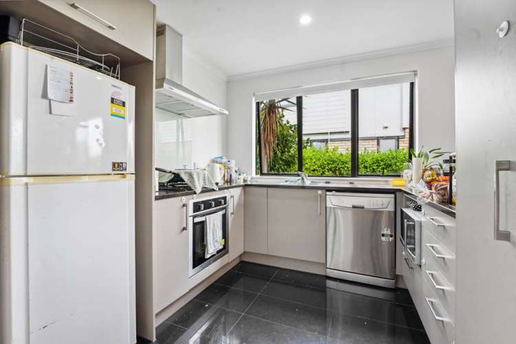 14 Lane Cameron Place Flat Bush_5