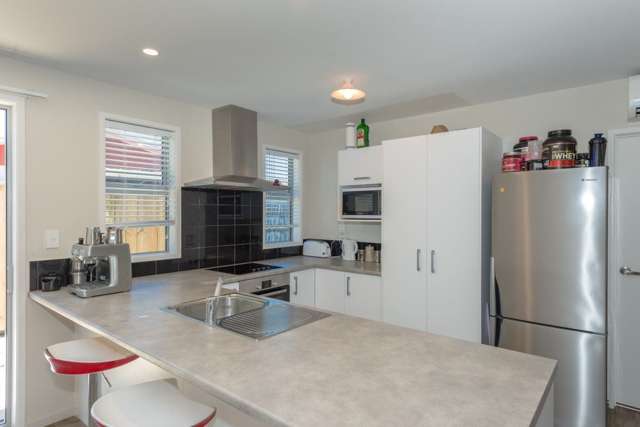 1/12 Hogan Street Hamilton East_4