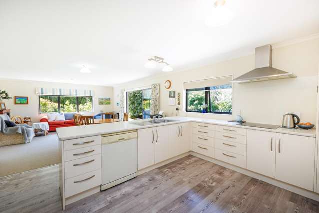946F Finnis Road Pohangina_1