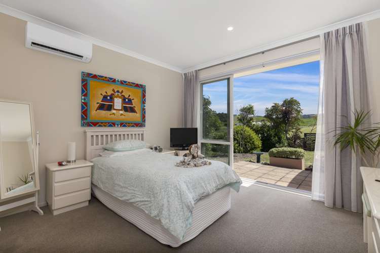 5 Laly Haddon Place Matakana_9