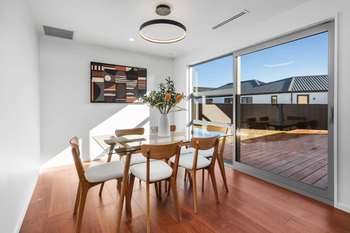 70 Kopper Crescent_1