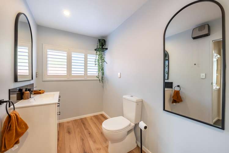 10 Seymour Grove Kingsley Heights_12