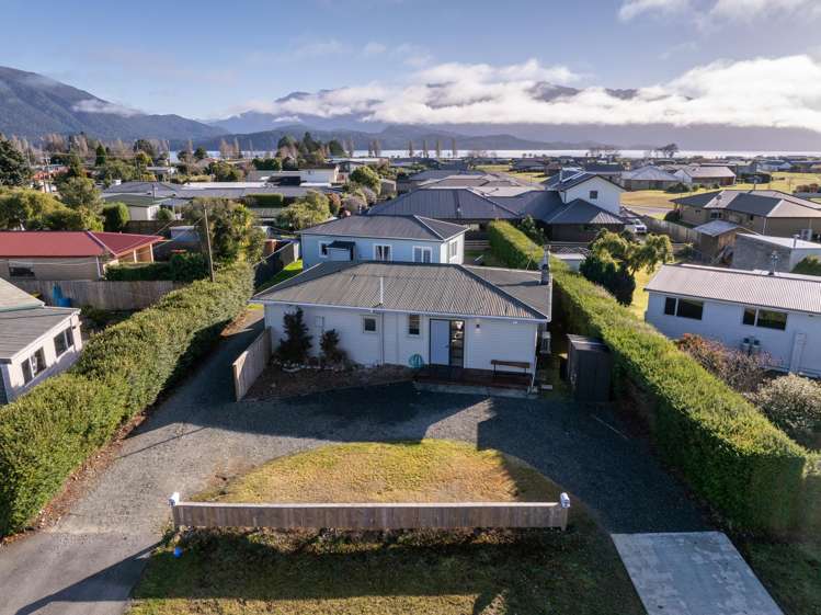 51A Matai Street Te Anau_26