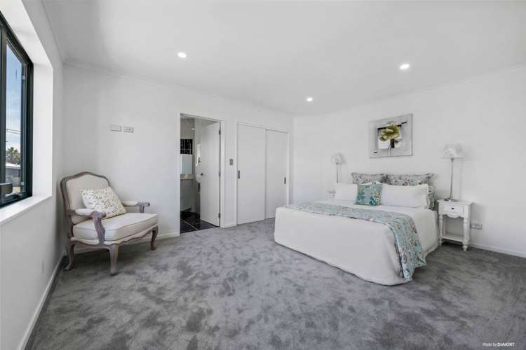 18 Plumley Crescent Mangere_11