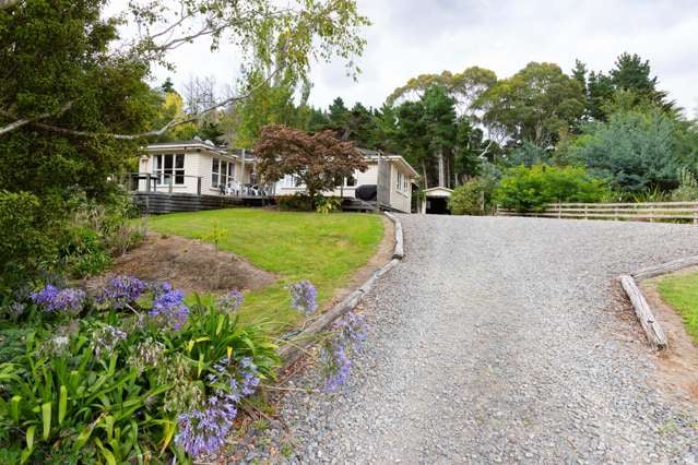 1/2497 Coast Road Pongaroa_2