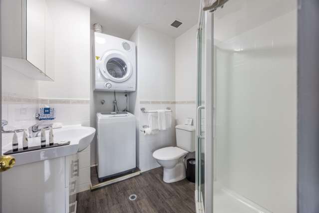 8b/50 Eden Crescent Auckland Central_2