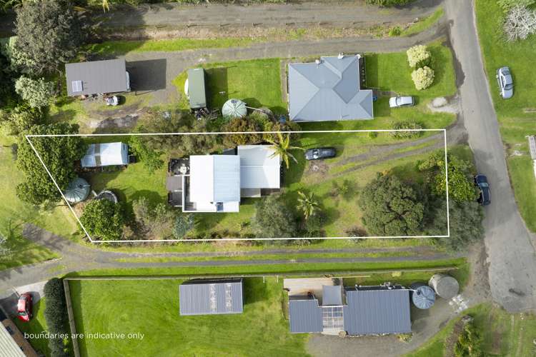 16 Tui St Ahipara_6