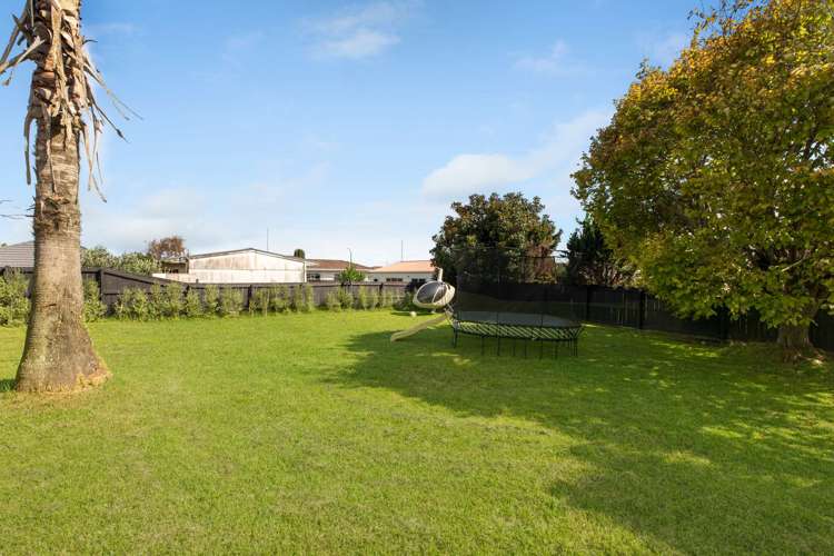 6 Sandspit Road Waiuku_16