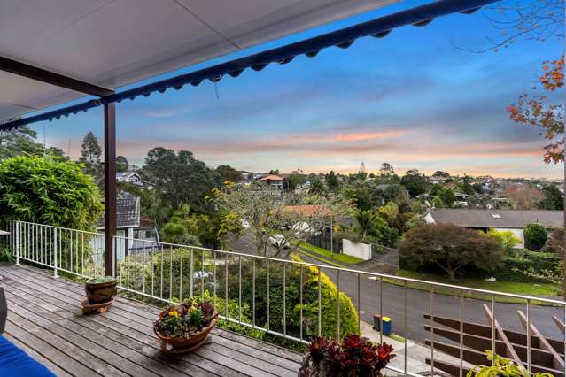 18 Surville Place Mairangi Bay_1