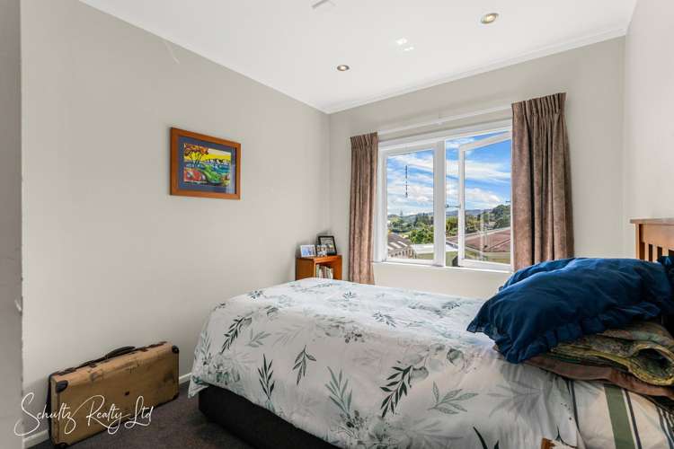 5A Whaka Street Maungaturoto_11