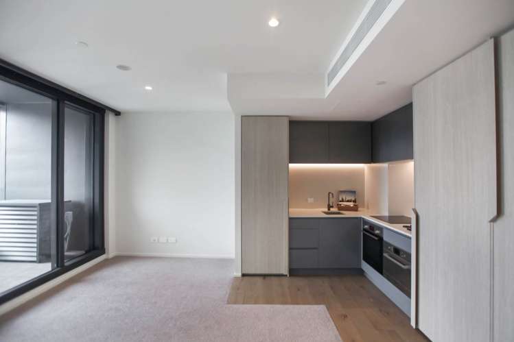 801/10 Commerce Street City Centre_6