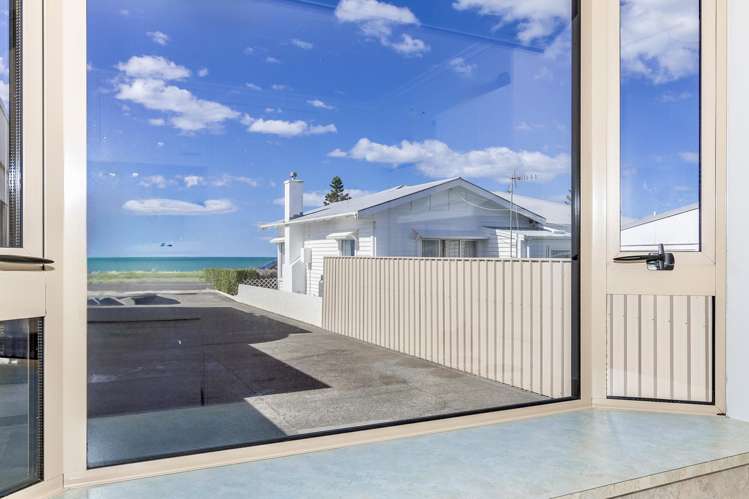 68b The Esplanade Westshore_2