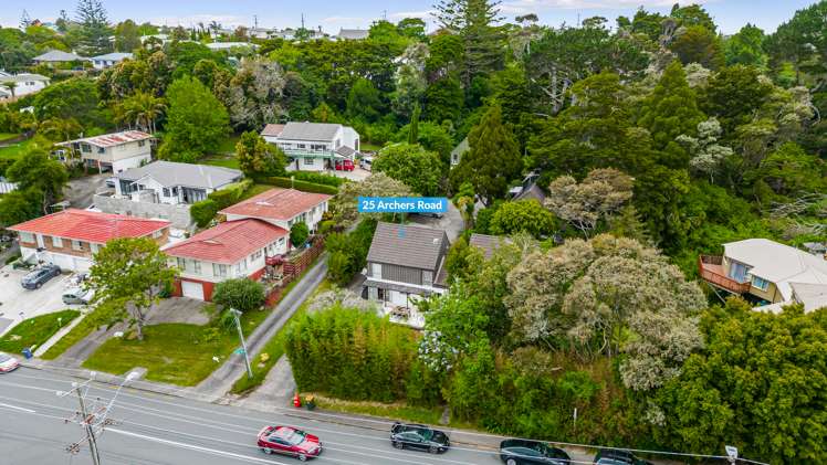 1/25 Archers Road Hillcrest_11