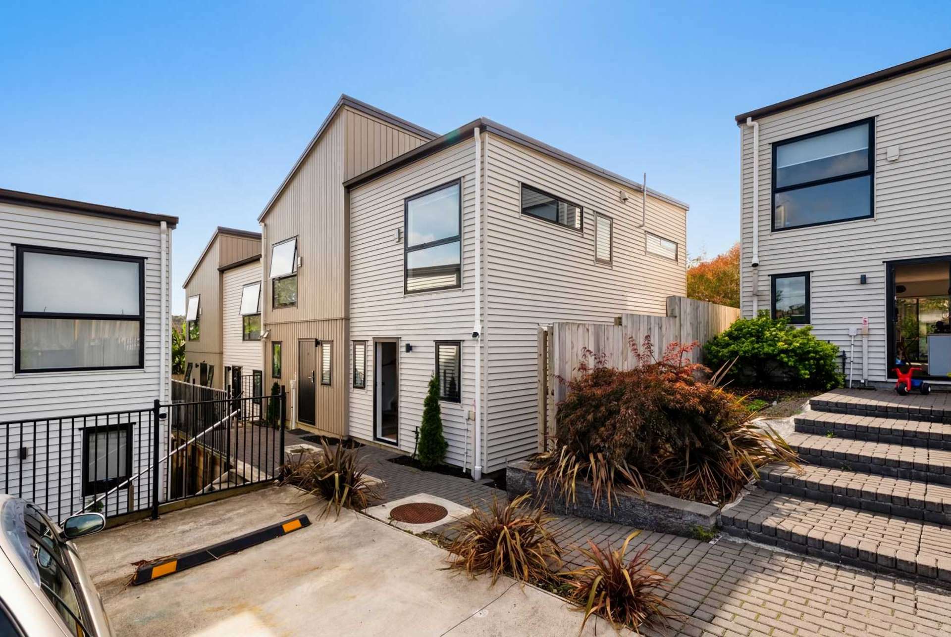 14/237 Swanson Road Henderson_0