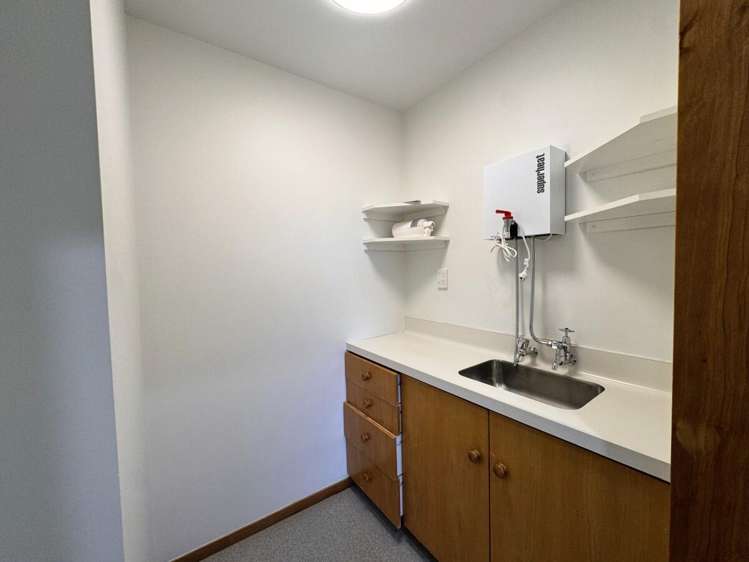 55 Ferry Road City Centre_19