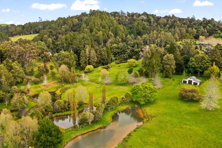 94 Hepburn Creek Road Warkworth_13