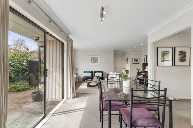 2a Heywood Crescent Epsom_8