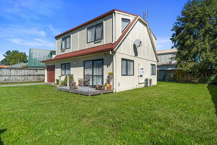 100 Thompson Street Leamington_16