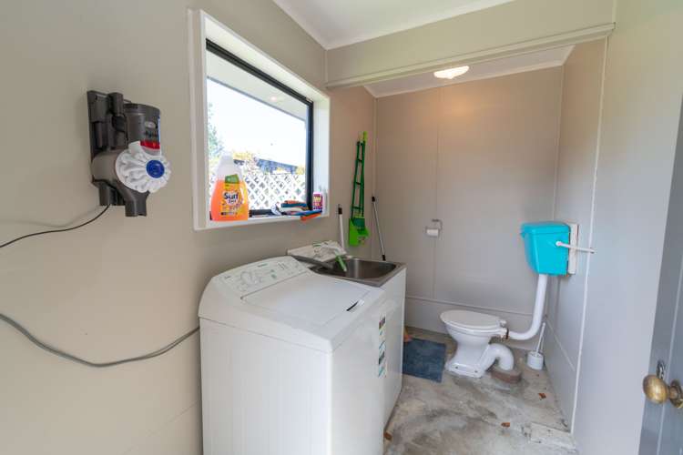 39 Home Street Manapouri_12