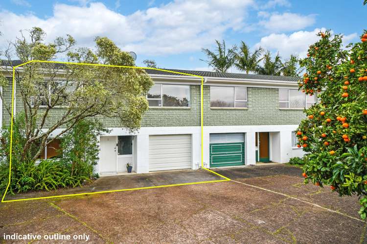 2/10 Portadown Avenue Pakuranga Heights_1