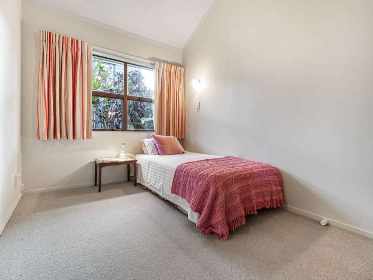 1/137a Selwyn Street Onehunga_8