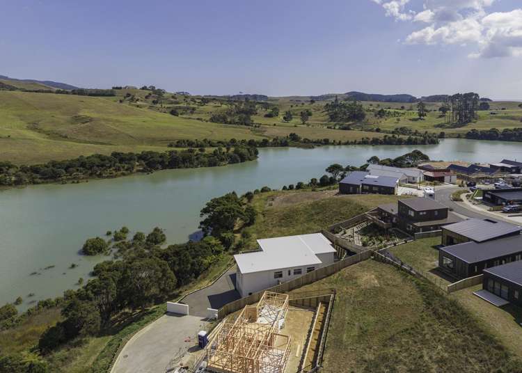 98 Omahina Street Raglan_11