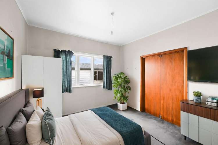 184 Clyde Street Hamilton East_7