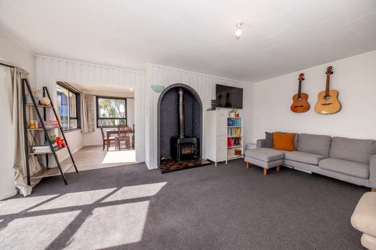 25 Ngahue Crescent Carters Beach_11