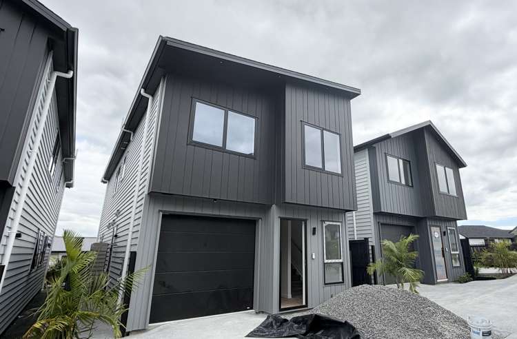 80B Tukutata Crescent Milldale_16