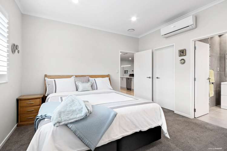 33 Castlebane Drive Flat Bush_14