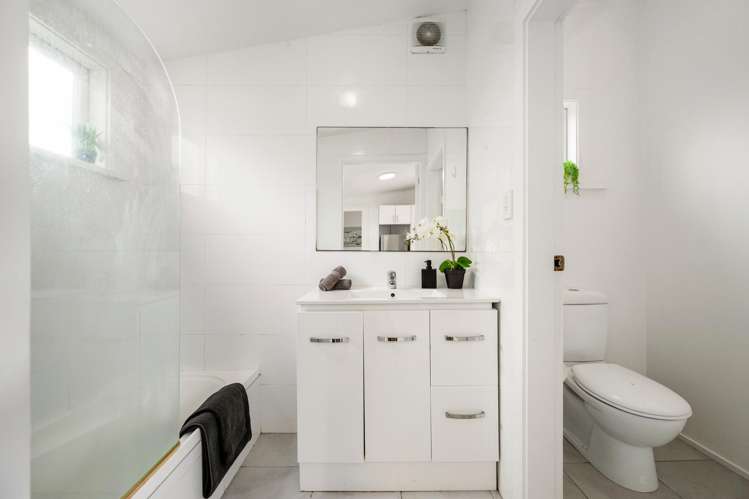 31B Hall Street Newtown_10