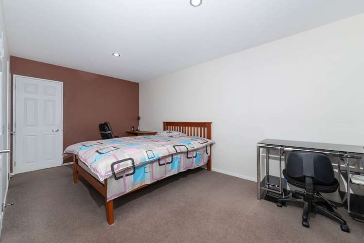 693a East Coast Road Browns Bay_21