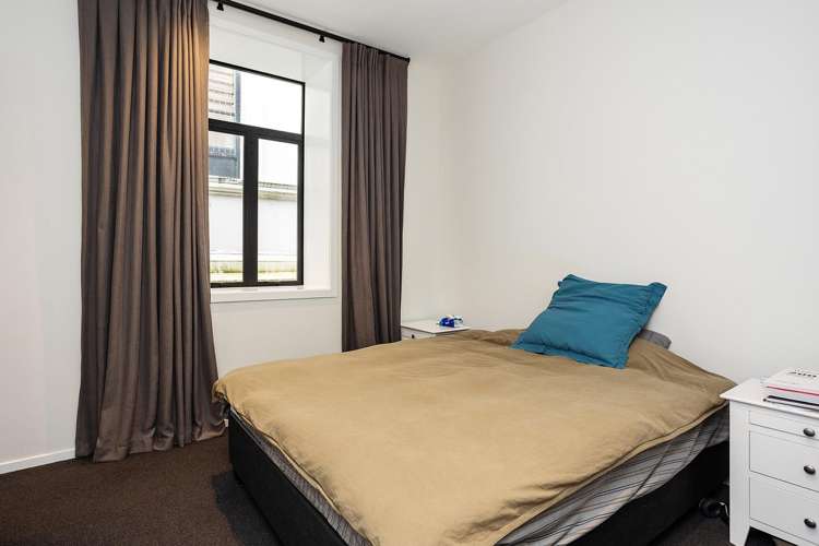 1 Queens Gardens Dunedin Central_34