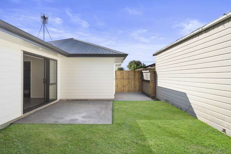 4/7 Fenwick Crescent 1076_12