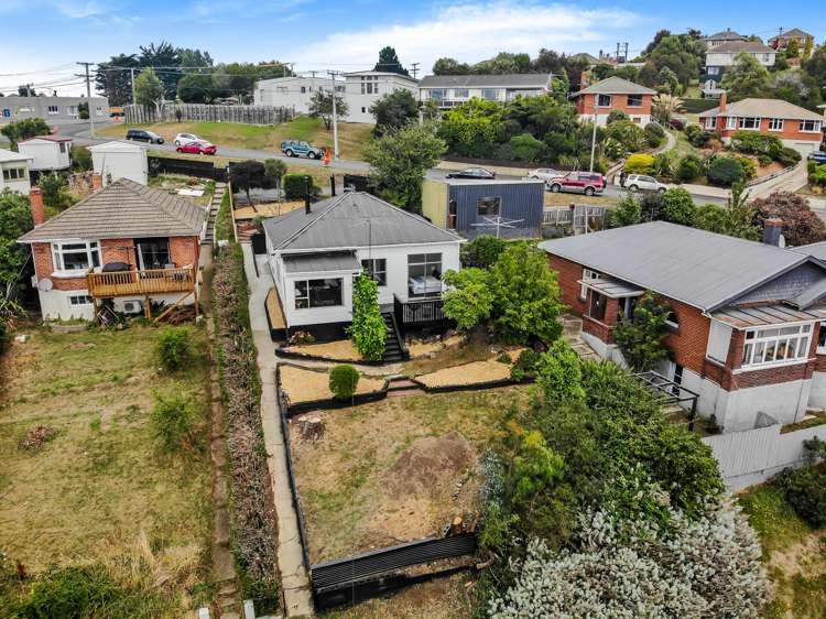 17 Riselaw Road Calton Hill_17