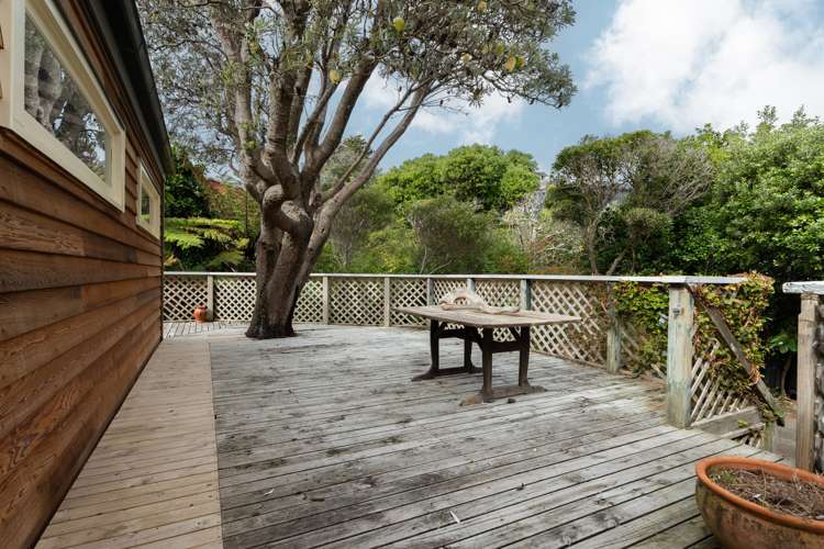 14 Whanake Street Titahi Bay_36