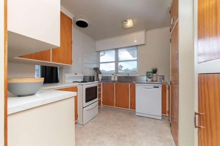 1/61 Rawhiti Road One Tree Hill_8