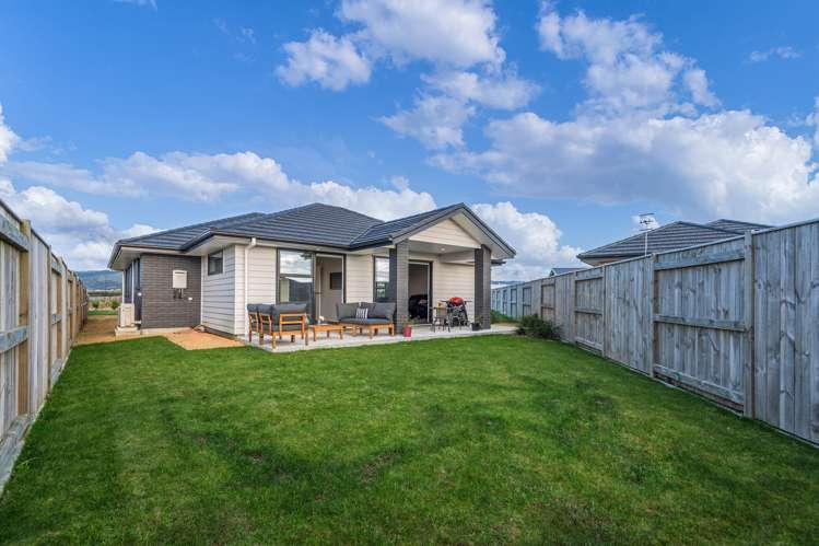 90 Johnstone Drive Fitzherbert_16