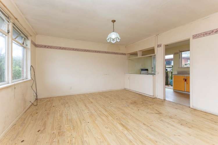 2/12 Huapai Street Onehunga_2