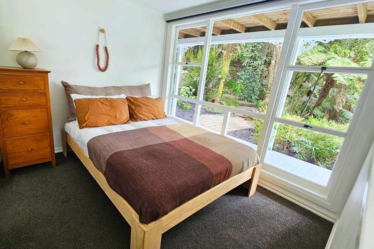 1-9 Deirdre Place Titirangi_32