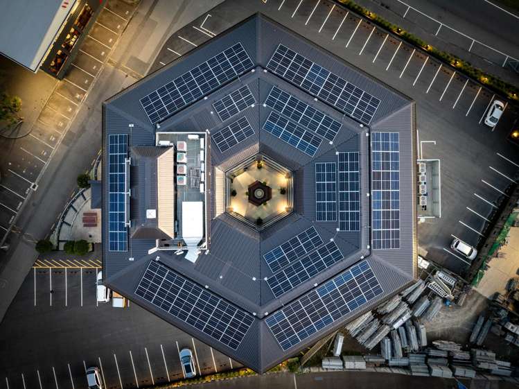 10 Hutt Road Petone_11