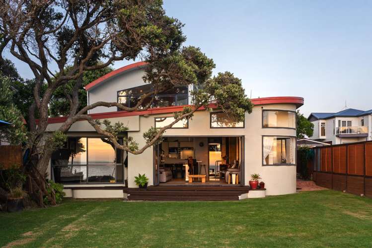 2 Tuahine Crescent Wainui_2