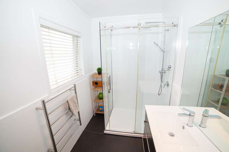 7 Jennifer Place Chartwell_19